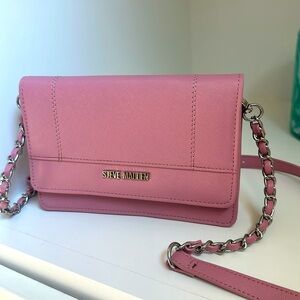 Steve Madden pink purse with chain detail